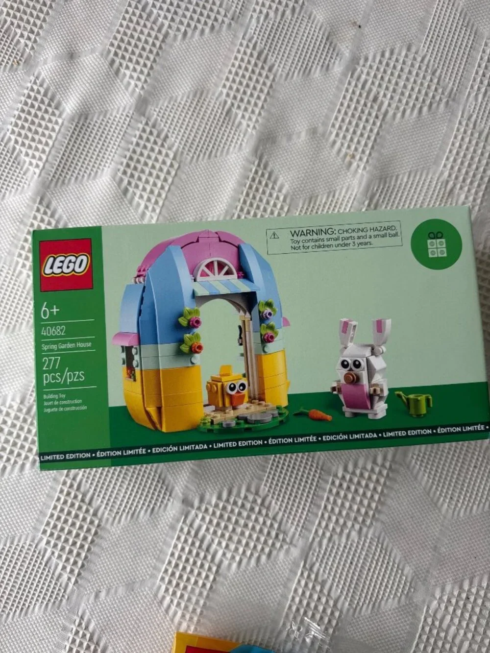 Lego 40682 Spring Garden House Set Limited Edition w Bonus Easter Bunny Legos